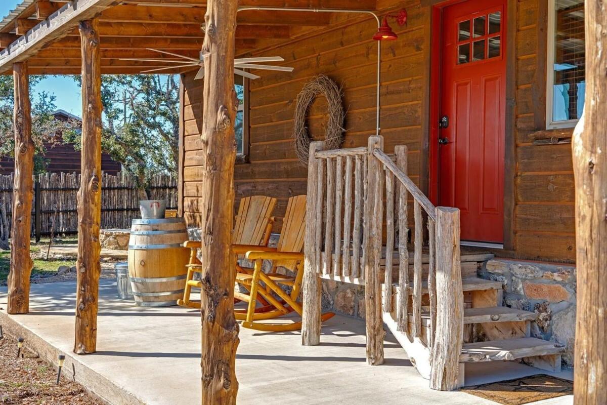 פרדריקסברג Rockin' R - Rustic Star Cabin מראה חיצוני תמונה