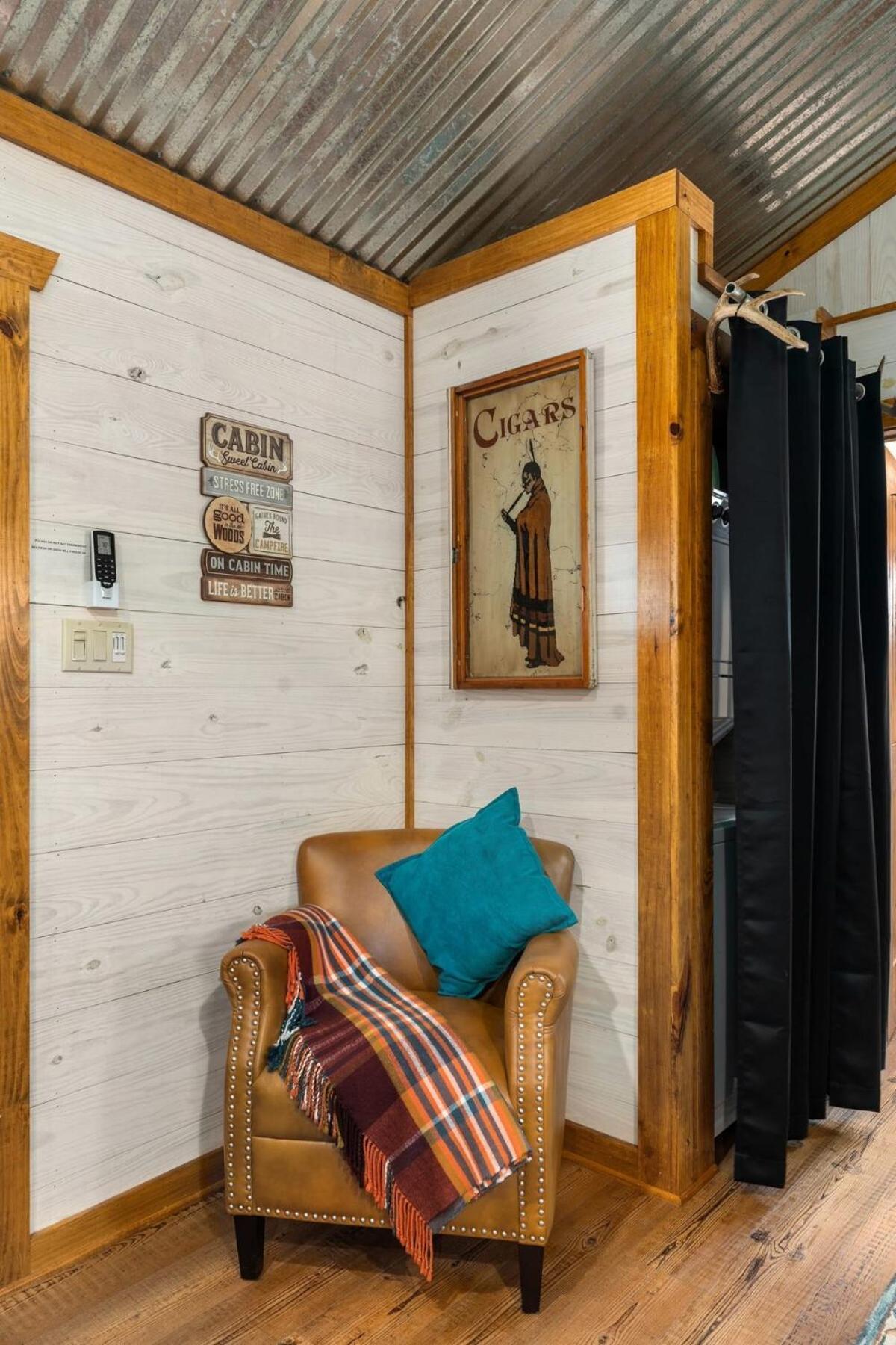 פרדריקסברג Rockin' R - Rustic Star Cabin מראה חיצוני תמונה